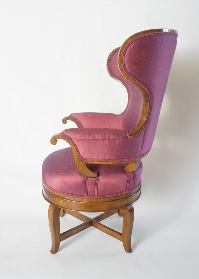 Biedermeier Fauteuil de Bureau Swivel Seat Wingback Chair circa 1830