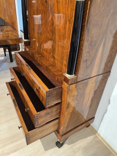 Biedermeier Secretaire Walnut Maple Paw Feet Austria circa 1820