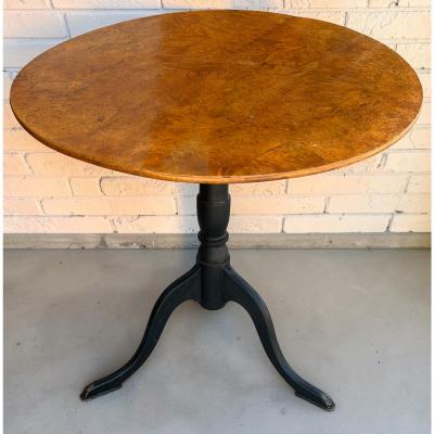 Biedermeier Style Burl Wood Tilt Top Round Breakfast Side Table