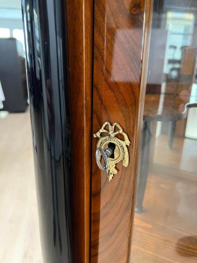 Biedermeier Vitrine Walnut Brass Three Sides Glazed South Germany circa 1830