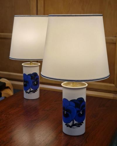 Birger Kaipiainen A Pair of Birger Kaipiainen Pansy Limited Edition Table Lamps Arabia 1980s
