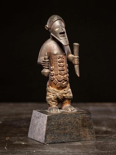 Biteki Power Figure with loincloth Bembe People DRC