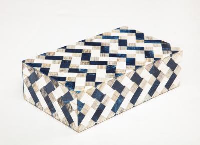 Bkue White Bone Horn Box