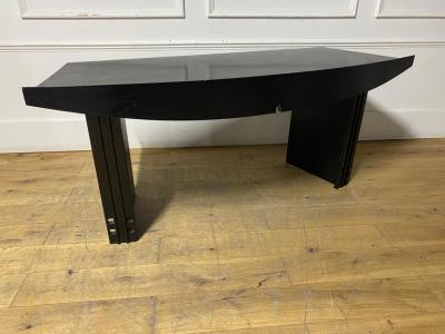 Black Half Moon Shaped Writing Desk