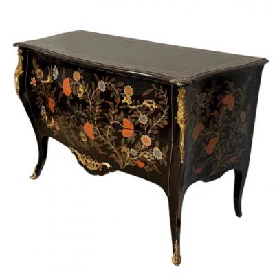 Black Lacquer Commode 20th Century 
