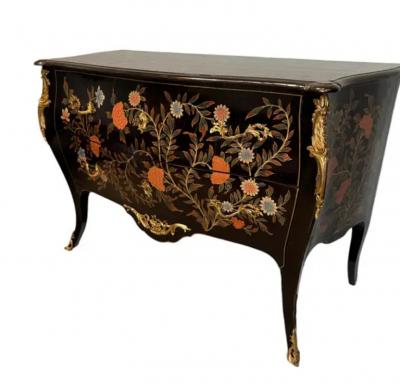 Black Lacquer Commode 20th Century 