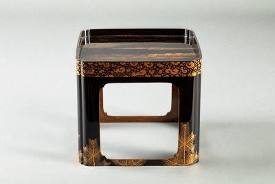 Black Lacquer and Maki e Stand with a Silver Rim