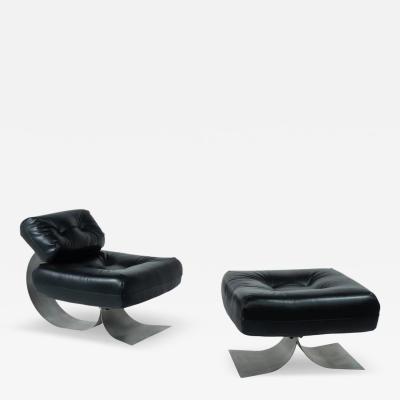 Black Leather Lounge chair and Ottoman Model Alta by Oscar Niemeyer