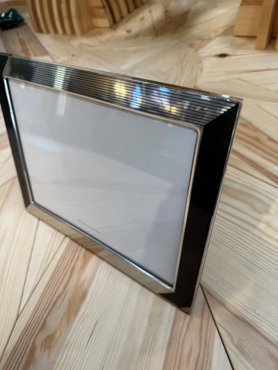 Black and Silver Ribbed Picture Frame