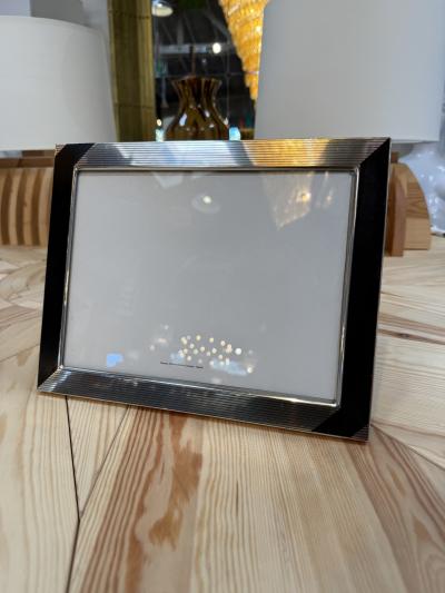 Black and Silver Ribbed Picture Frame