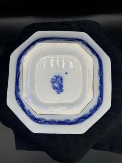 Blue White Footed Bowel With Lid Whampoa Pattern Transferware
