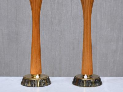 Bo R man Pair of Bo R man Table Lamps in Oak and Brass Model E1141 ASEA Sweden 1950s