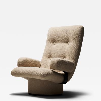Boucle Swivel Armchair Europe c 1960