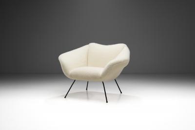 Brazilian Mid Century Modern Lounge Chair with Metal Legs Brazil 1960s