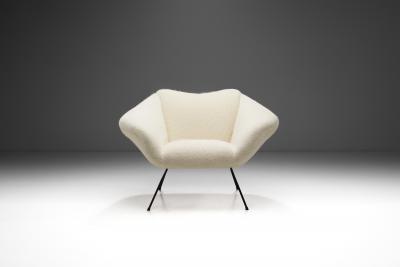 Brazilian Mid Century Modern Lounge Chair with Metal Legs Brazil 1960s