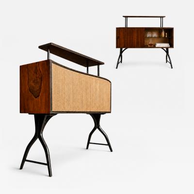 Brazilian Modern Curved Bar in Rosewood and Ebonized Hardwood Brazil 1950s