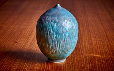 Brenda Williams Brenda Williams Set of 17 Ceramic Vases USA 2022