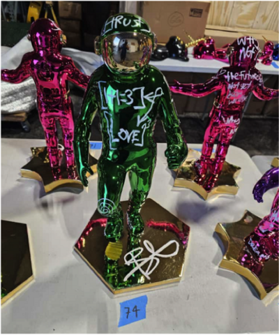 Brendan Murphy Balloon Spaceman green 