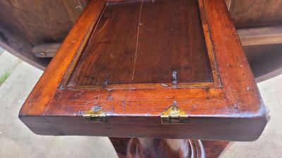 British Regency Tilt Top Center Table with Exceptional Veneers