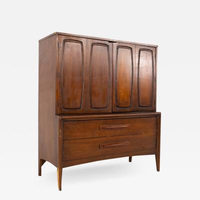 Mid Century Walnut Sideboard Buffet Credenza Broyhill Premier Saga - Mary  Kay's Furniture