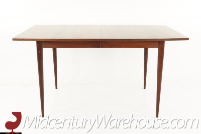 Broyhill Sculptra Mid Century Walnut Dining Table with 3 Leaves