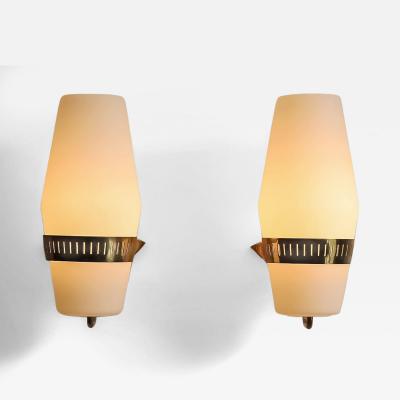 Bruno Gatta Pair of wall lights Model 2078