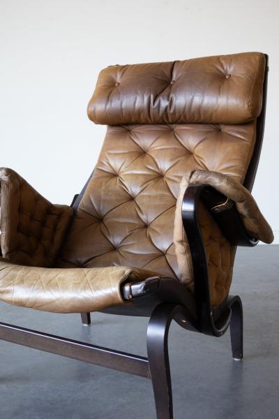 Bruno Mathsson Pernilla Leather Lounge Chairs by Bruno Mathsson for DUX