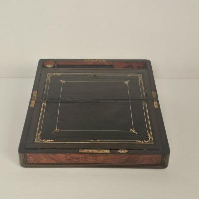 Burl Walnut Victorian English Lap Desk circa 1870