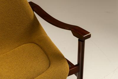 Busnelli Rare Tiki Bench Produced by Busnelli Newly Upholstered Italy 1960s