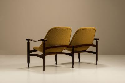 Busnelli Rare Tiki Bench Produced by Busnelli Newly Upholstered Italy 1960s