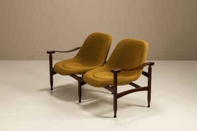 Busnelli Rare Tiki Bench Produced by Busnelli Newly Upholstered Italy 1960s