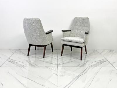 Button Tufted Mid Century Modern Lounge Chairs in Salt Pepper Boucle Walnut