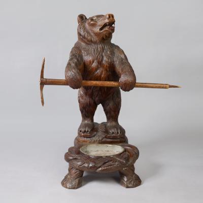 CARVED BLACK FOREST BEAR UMBRELLA STAND