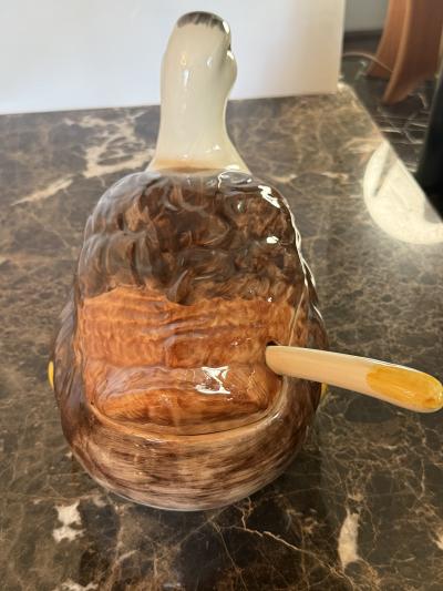 CHARISMATIC CERAMIC DUCK SOUP TUREEN