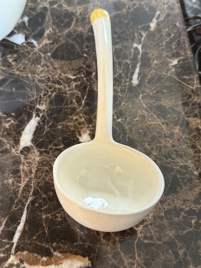 CHARISMATIC CERAMIC DUCK SOUP TUREEN