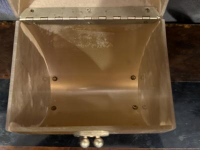 CHARLES KAHN MID CENTURY METALLIC SHEEN TAN LUCITE HANDBAG BY CHARLES KAHN