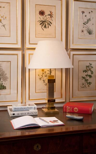 CHEPSTOW TABLE LAMP IN POLISHED BRASS POLISHED NICKEL