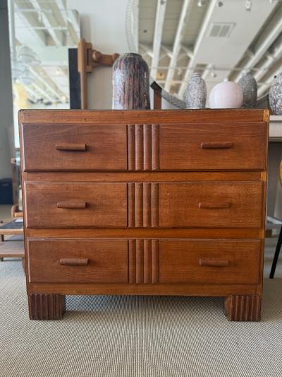 CHEST OF DRAWERS