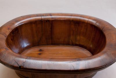 CHINESE METAL BANDED WOODEN BABIES BATH C 1900