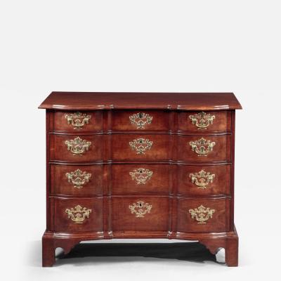 CHIPPENDALE BLOCK FRONT CHEST OF DRAWERS