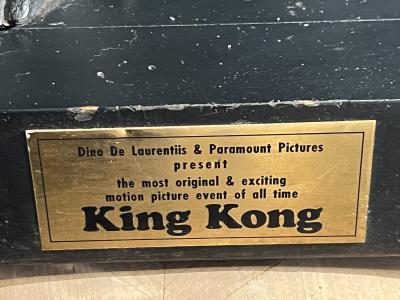 COOL KING KONG STATUE FROM THE 1976 MOVIE