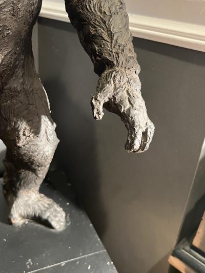 COOL KING KONG STATUE FROM THE 1976 MOVIE