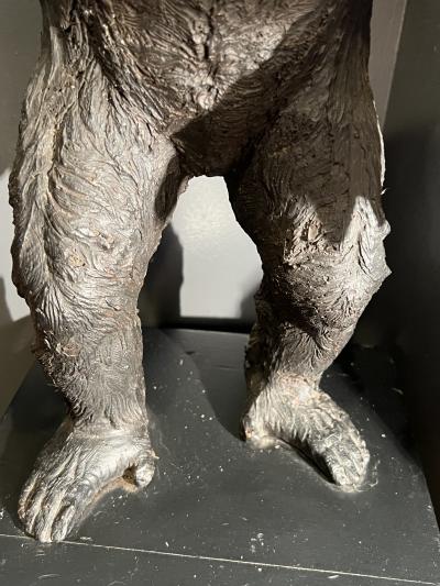 COOL KING KONG STATUE FROM THE 1976 MOVIE