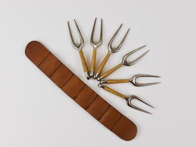 Carl Aub ck Carl Aubock 6 Forks with Leather Holder Corn Cob Skewers 3679 Vienna 1930s