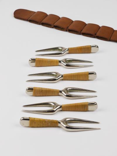 Carl Aub ck Carl Aubock 6 Forks with Leather Holder Corn Cob Skewers 3679 Vienna 1930s