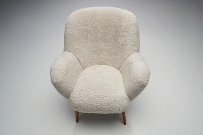 Carl Gustav Hiort af Orn s Carl Gustaf Hiort af Orn s Pair of Pedro Armchairs by Carl Gustaf Hiort af Orn s Finland 1950s