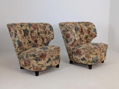 Carl Johan Boman Pair of Finnish Design Curved Lounge Chairs Carl Johan Boman Circa 1940s