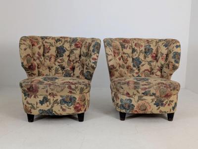 Carl Johan Boman Pair of Finnish Design Curved Lounge Chairs Carl Johan Boman Circa 1940s