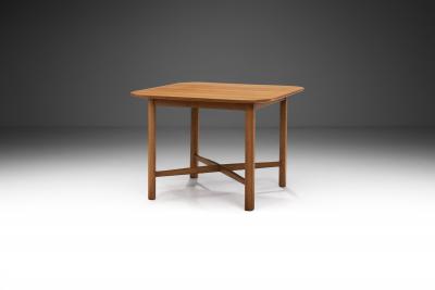 Carl Malmsten Alltid Redo Coffee Table by Carl Malmsten Sweden 1950s