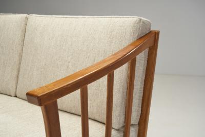 Carl Malmsten Carl Malmsten Oak Visings Sofa for O H Sj gren Sweden 1960s